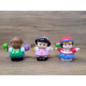 Fisher Price Little People - Sonya African American Sam Grocer Eddie Bike Helmet